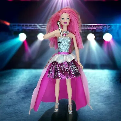 Buy Barbie Cmr83 Rock N Royals Princess Courtney / Mattel 2015 • 46.24£
