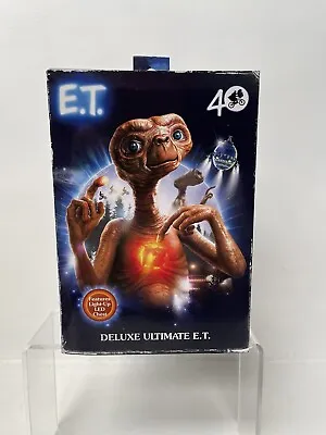 Buy Neca ET The Extra Terrestrial Deluxe Ultimate 7  Action Figure Light Up Chest  • 59.99£