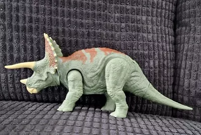 Buy Jurassic World Park Dominion Roar Strikers Triceratops Figure Sound Dinosaur • 6£
