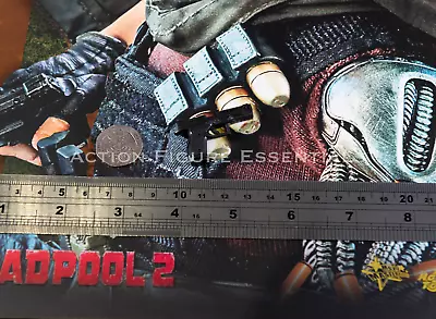 Buy Hot Toys Cable MMS583 1/6 Scale Pistol Hand Gun & Magazine Clip Deadpool 2 • 22.50£