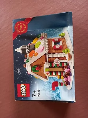 Buy Lego Gingerbread House 40139 • 15£