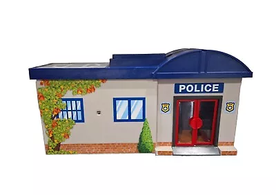 Buy Playmobil 5299 City Police Station Carry Case  • 14.95£