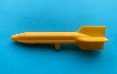 Buy 1988 Kenner ROBOCOP ROBOCOPTER YELLOW MISSILE Weapon Part Accessory • 3.25£