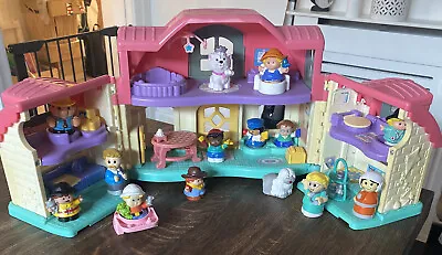 Buy FISHER PRICE LITTLE PEOPLE VINTAGE PLAYHOUSE WITH PEOPLE Vgc Dolls House • 25£