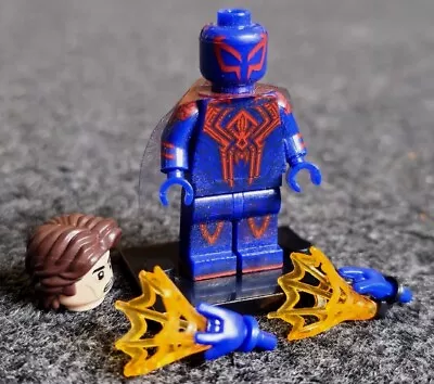 Buy Lego Marvel Spiderman 2099 Customisable Minifigure  • 10.99£