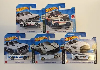 Buy Set Of 5 Hot Wheels Die Cast Cars New Carded Plus Mystery Free Gift Mix #001 • 9.99£
