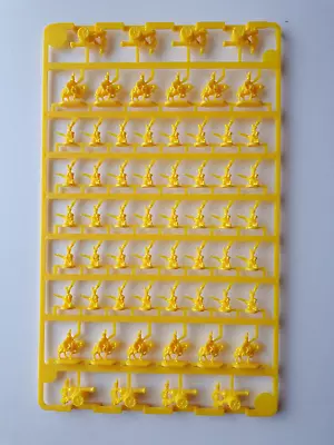 Buy Hasbro Risk 2000 Board Game Spares - YELLOW ARMY - Still On Spruce • 3£