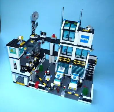Buy Lego City 7744  Police Headquarters Complete With  Instructions • 40£