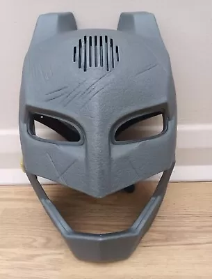 Buy Batman Vs Superman Voice Changing Mask. Talking, Sounds & Light Up  • 5£