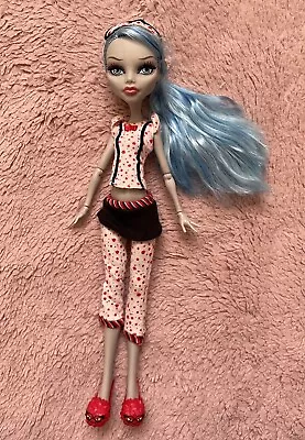 Buy Monster High Deadtired Ghoulia Yelps • 30.89£