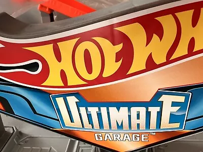 Buy Hot Wheels City Ultimate Garage Shark Attack • 29£