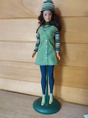 Buy 1999 Mattel Barbie Corduroy Cool Brunette Doll • 8.60£