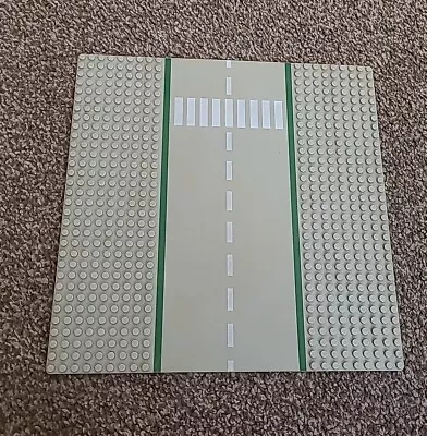 Buy LEGO 32x32 Base Plate Stud GREY STRAIGHT ROAD With CROSSING BASEPLATE • 3.95£