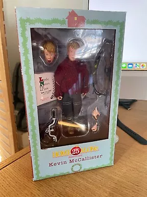 Buy Home Alone Figures Kevin McCallister & Harry Lime Mom I Missed The Plane Neca • 133.55£