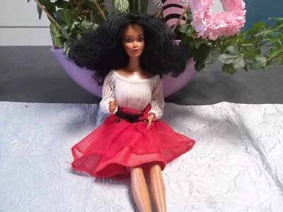 Buy Vintage Barbie Hispanic • 12.80£
