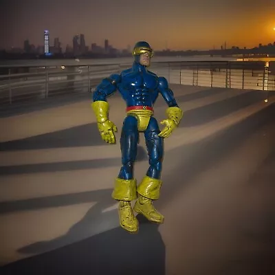 Buy ToyBiz - Marvel Legends Sentinel BAF Series - Cyclops Action Figure • 5£