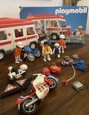 Buy Playmobil Ambulance • 22£