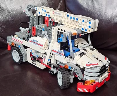 Buy Lego Technic Bucket Truck Set 8071 • 34.99£