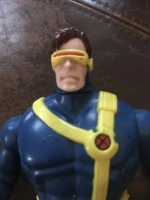 Buy X-Men /  Marvel -  Cyclops ToyBiz - Action Figure Vintage 1993 • 12£