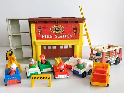 Buy Vintage Fisher Price Little People Play Family Fire Station 928 & Extra Vehicles • 44.99£