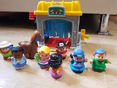 Buy FISHER PRICE LITTLE PEOPLE CAR WASH & 8 Figures Incl Horse Workers Multicultural • 10£