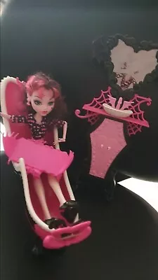 Buy Monster High Draculaura Doll With Bathroom • 25.79£