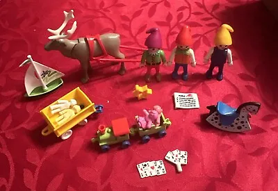 Buy Playmobil Christmas Scene With Figures And Mixed Accessories • 5£