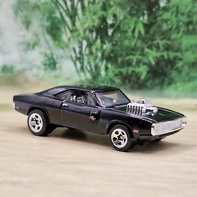 Buy Hot Wheels '70 Dodge Charger Diecast Model 1/64 (2) Excellent Condition • 6.90£
