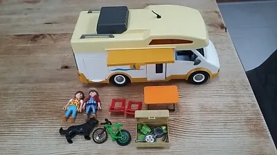 Buy Playmobil Set 5928 - U.S. Style Campervan/Holiday Motorhome  • 18£