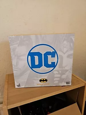 Buy Batman DC,Hot Toys, Light Box • 70£