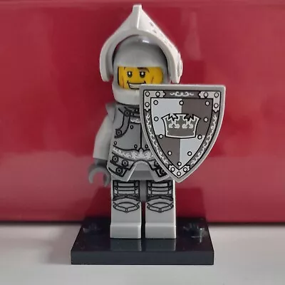 Buy Lego Minifigure Series 9 Knight • 6.99£