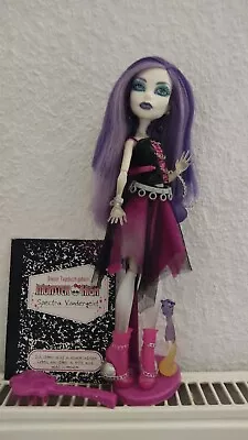 Buy Monster High Doll Spectra Vondergeist Basic Doll Complete  • 108.11£