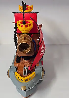 Buy Imaginext Shark Bite Pirate Ship & Action Figure With Accessories Fisher Price • 34.99£