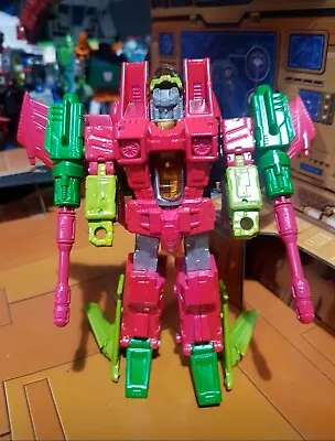 Buy Hasbro Transformers Classics Seeker Custom Action Master  • 24.99£