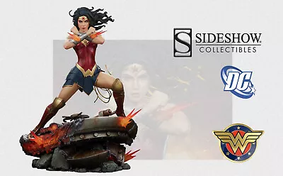 Buy Sideshow - DC Comics - Wonder Woman Saving The Day 1:4 Scale Statue Figure NEW! • 554.48£