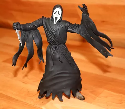 Buy Movie Maniacs Ghost Face Scream Action Figure / Figure • 85.65£