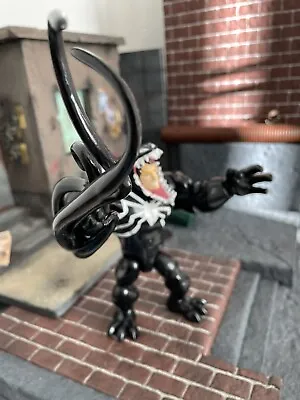 Buy Marvel Disney Store Toybox Venom Figure Set 6” 1/12 • 3£