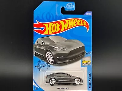 Buy Hot Wheels Tesla Model 3 Grey 112/250 1/64 • 13.66£
