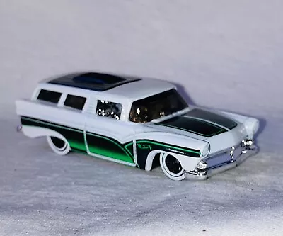 Buy Hot Wheels Ford 8 Crate 1955 -1957 Ranch Station Wagon White New Loose See Photo • 4.80£