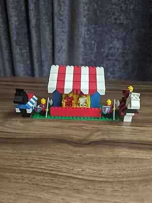 Buy Vintage LEGO Castle: Knight's Joust (383) Not Complete With Instructions. Rare  • 30£