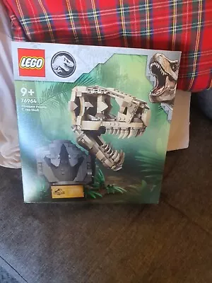 Buy LEGO Jurassic World: Dinosaur Fossils: T. Rex Skull (76964) • 23£