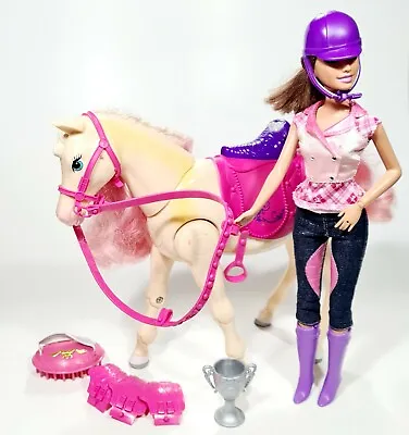 Buy ©2009 Mattel Inc. BARBIE & HORSE CHAMPION TWANY Sound/Move/Riding/Stable/Girls • 41.07£