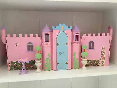 Buy 2005 Barbie Mini Kingdom Castle House Playset • 35.97£