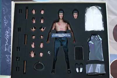 Buy Hot Toys Bruce Lee DX04 Enter The Dragon 1:6 Scale + 2nd Body Sideshow Exclusive • 549£