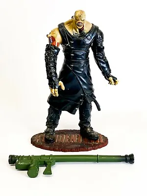 Buy Neca Resident Evil 3 - Nemesis Figure Loose With Base And Rocket Launcher Rare • 245.99£