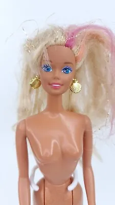 Buy 1996 Mattel Vintage With Earrings Barbie Splash And Color Doll • 15.42£