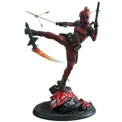 Buy MARVEL - Lady Deadpool Premium Format Figure 1/4 Statue Sideshow • 764.97£