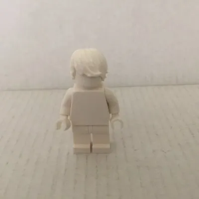 Buy Official Lego Everyone Is Awesome White Minifigure • 12.26£