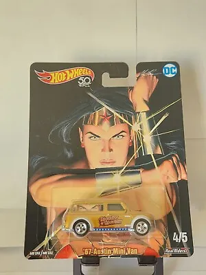 Buy 2018 Hot Wheels Pop Culture DC Wonder Woman '67 Austin Mini Van Real Riders P50 • 7.01£