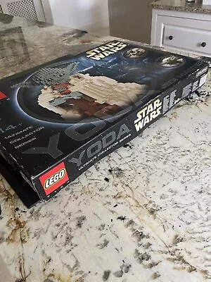 Buy Lego Star Wars Yoda Jedi Master Ultimate Collector Series  • 425£